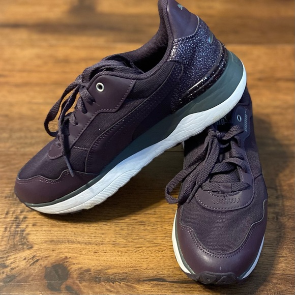 Puma Women’s SOFTFOAM+ Sneakers - Picture 6 of 9